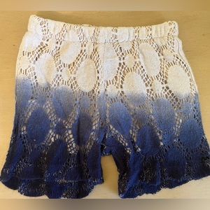 Vintage Havana girls short, used in a good condition.